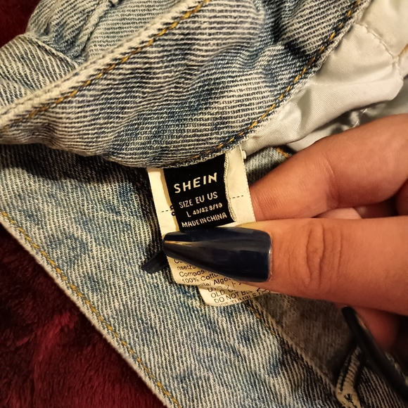 Shein Ripped Jeans - Picture 8 of 15
